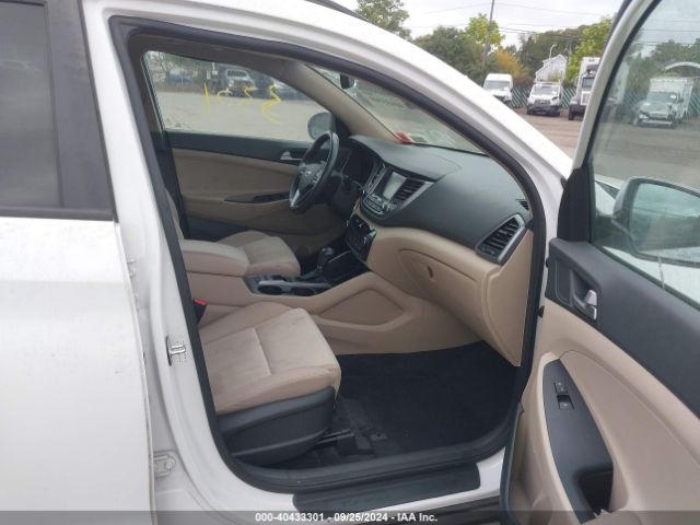 KM8J3CA24JU643020 Hyundai Tucson Value