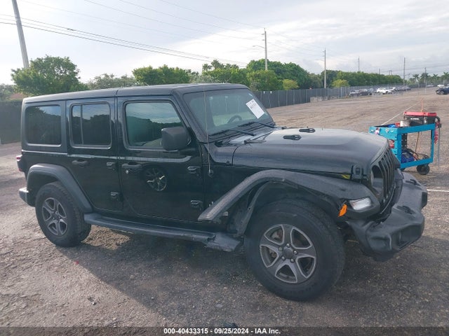 1C4HJXDG9KW662952 Jeep Wrangler Unlimited Sport S 4x4