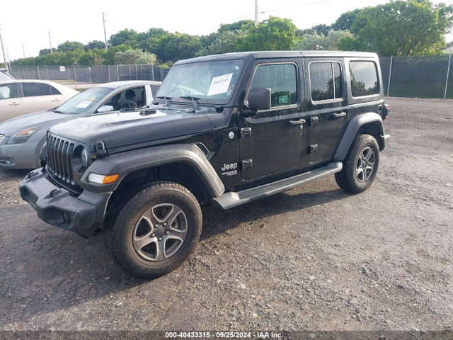 1C4HJXDG9KW662952 Jeep Wrangler Unlimited Sport S 4x4