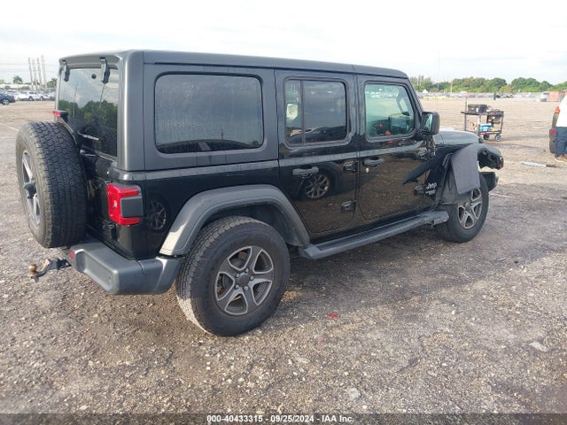 1C4HJXDG9KW662952 Jeep Wrangler Unlimited Sport S 4x4