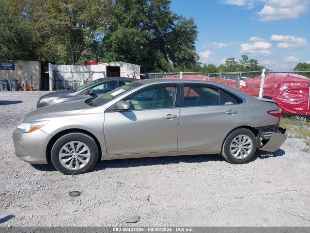 Toyota CAMRY LE 2016 4T4BF1FK3GR559438 Image 14