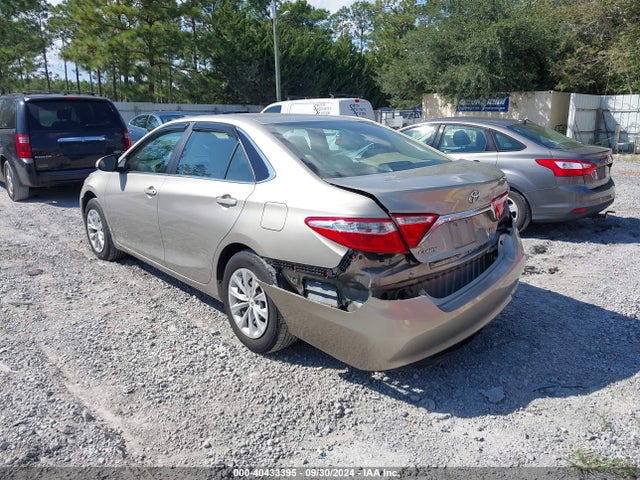 Toyota CAMRY LE 2016 4T4BF1FK3GR559438 Image 3