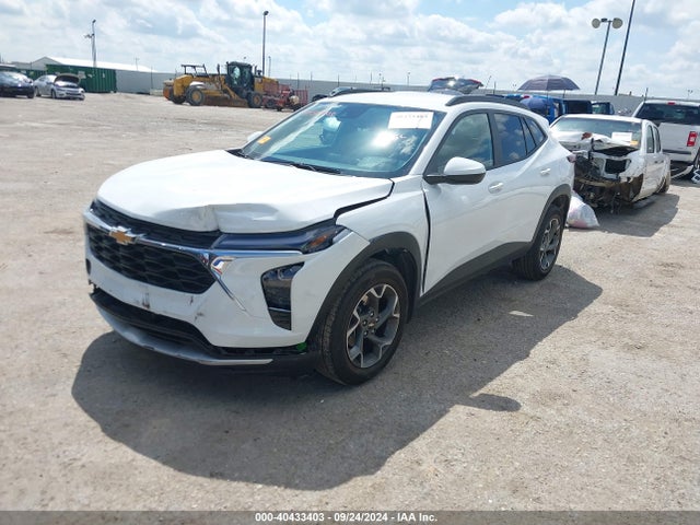 Chevrolet Trax Fwd Lt 2025 KL77LHEP0SC082918 Image 2