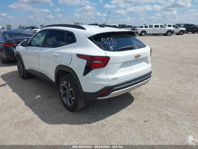 Chevrolet Trax Fwd Lt 2025 KL77LHEP0SC082918 Image 3