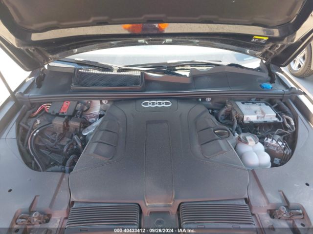 WA1LAAF79KD038143 Audi Q7 55 Premium