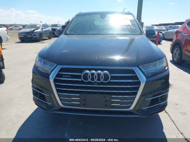 WA1LAAF79KD038143 Audi Q7 55 Premium