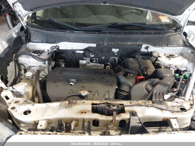 4A4AR4AUXEE007043 Mitsubishi Outlander Sport Se