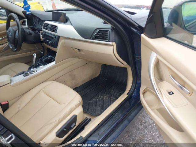 WBA3C3C58FK203015 BMW 320i Xdrive