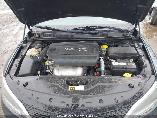 Chrysler 200 Limited Platinum 2016 1C3CCCAB8GN192730 Image 10