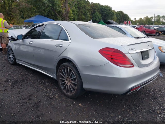 WDDUG8FB9FA150542 Mercedes-Benz S 550 4matic