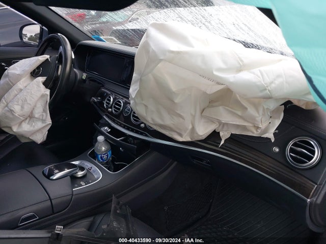 WDDUG8FB9FA150542 Mercedes-Benz S 550 4matic