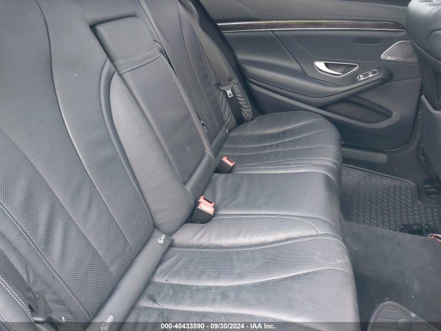 WDDUG8FB9FA150542 Mercedes-Benz S 550 4matic