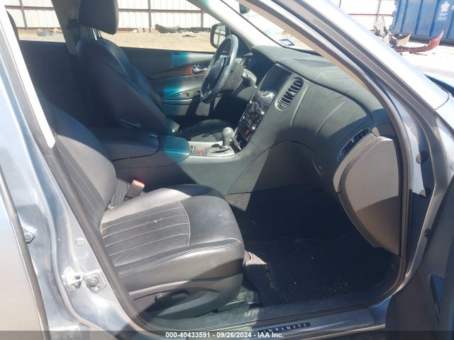 JN1BJ0RP9HM389606 Infiniti QX50