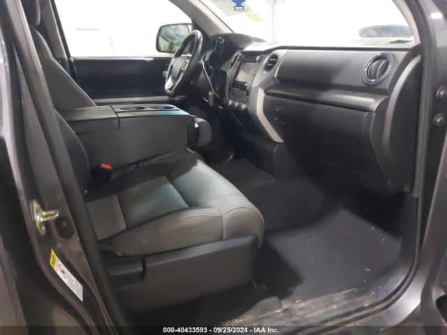 5TFUM5F18FX060109 Toyota Tundra Sr5 4.6l V8