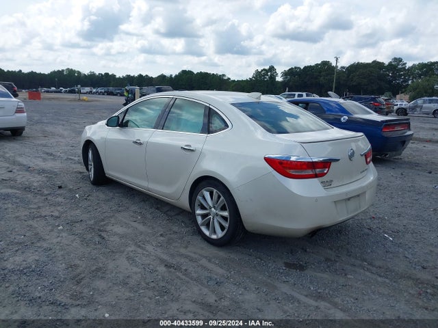 1G4PS5SK2G4108171 Buick Verano Leather Group
