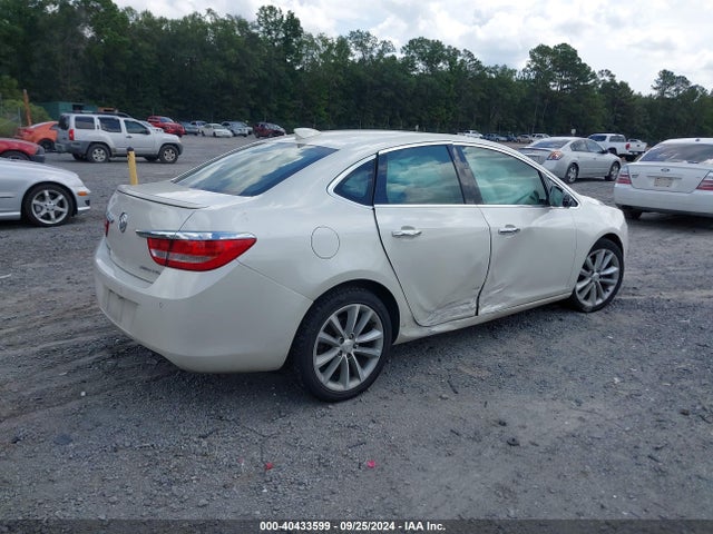 1G4PS5SK2G4108171 Buick Verano Leather Group