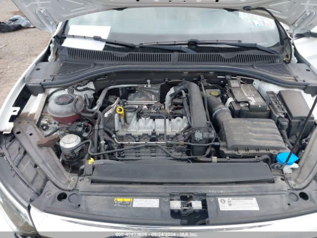3VWE57BU2KM049231 Volkswagen Jetta 1.4t Sel