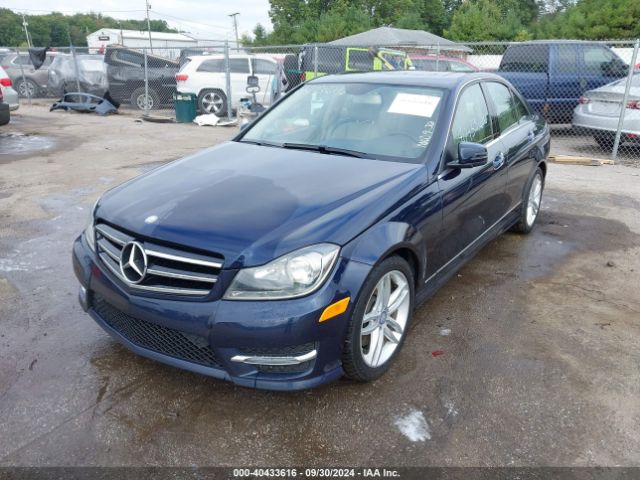 WDDGF8ABXEA939823 Mercedes-Benz C 300 Luxury 4matic/sport 4matic