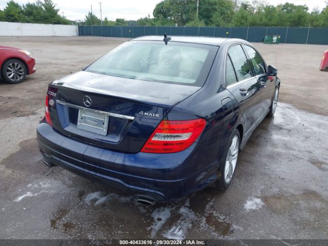WDDGF8ABXEA939823 Mercedes-Benz C 300 Luxury 4matic/sport 4matic