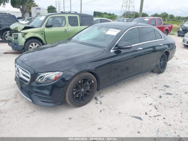 WDDZF4KB5JA342962 Mercedes-Benz E 300 4matic