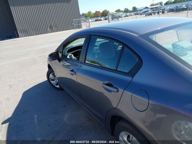 19XFB2F50EE025370 Honda Civic Lx