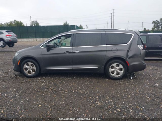 2C4RC1EG0HR764006 Chrysler Pacifica Touring-l Plus
