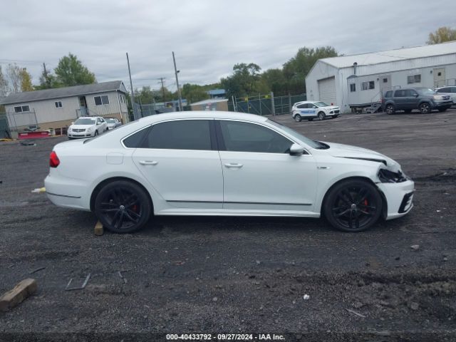 1VWDT7A37HC068023 Volkswagen Passat 1.8t R-line