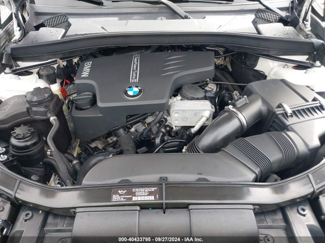 BMW X1 Xdrive28i 2014 WBAVL1C5XEVY22094 Image 10