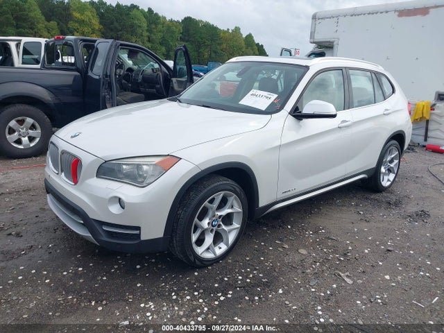 BMW X1 Xdrive28i 2014 WBAVL1C5XEVY22094 Image 2