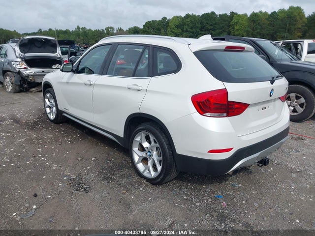 BMW X1 Xdrive28i 2014 WBAVL1C5XEVY22094 Image 3