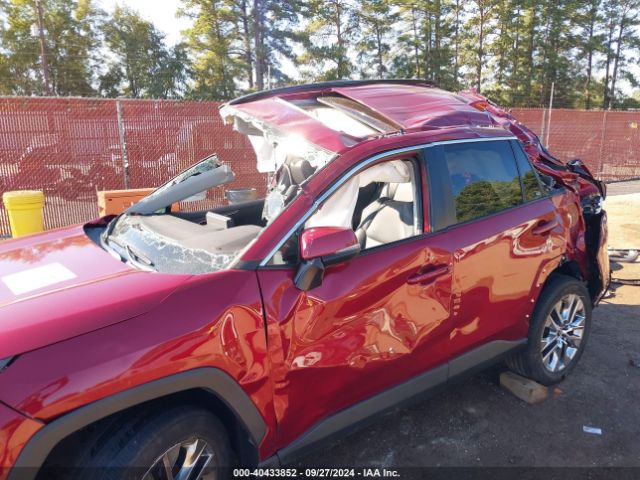 2T3C1RFV8MW173557 Toyota Rav4 Xle Premium