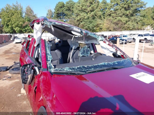 2T3C1RFV8MW173557 Toyota Rav4 Xle Premium