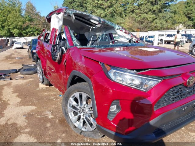 2T3C1RFV8MW173557 Toyota Rav4 Xle Premium