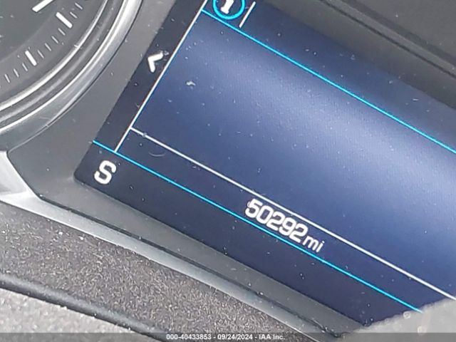 3GNAXUEV4KL286010 Chevrolet EQUINOX LT