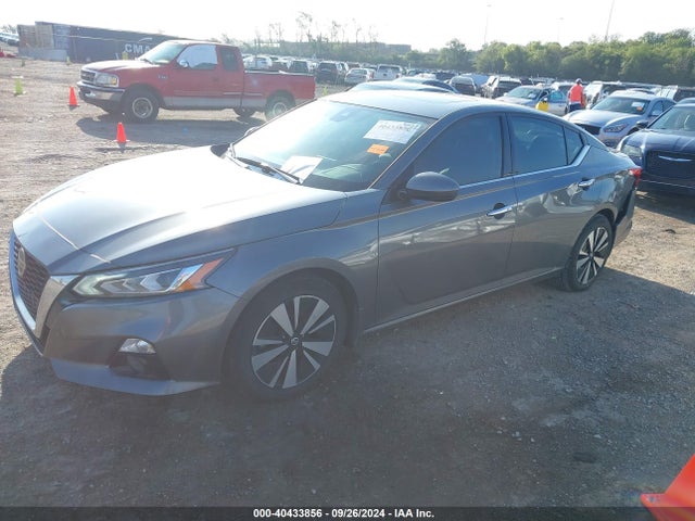 Nissan Altima 2.5 Sv 2019 1N4BL4DV4KC111641 Image 2