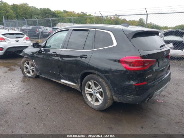 5UXTR7C51KLF34159 BMW X3 Sdrive30i