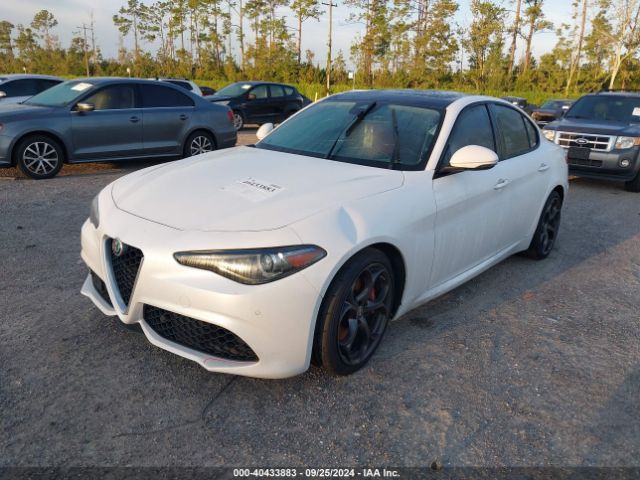 ZARFAECN4J7568939 Alfa Romeo Giulia Ti Sport Rwd