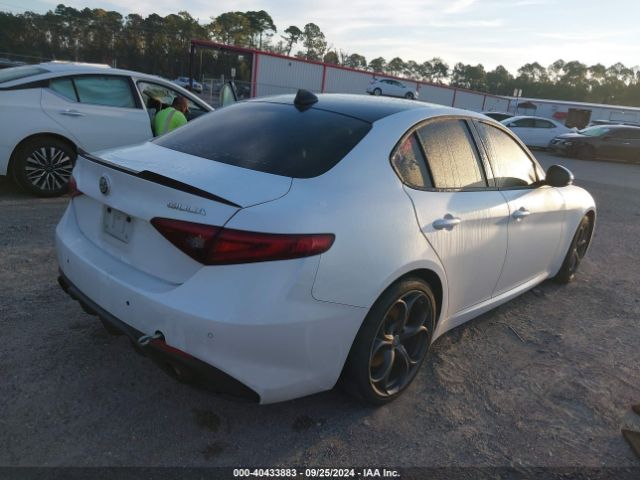 ZARFAECN4J7568939 Alfa Romeo Giulia Ti Sport Rwd