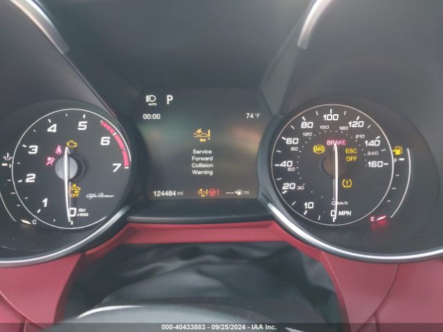 ZARFAECN4J7568939 Alfa Romeo Giulia Ti Sport Rwd