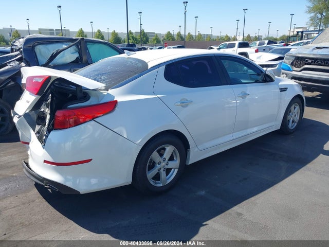 KNAGM4A72F5601845 KIA Optima Lx
