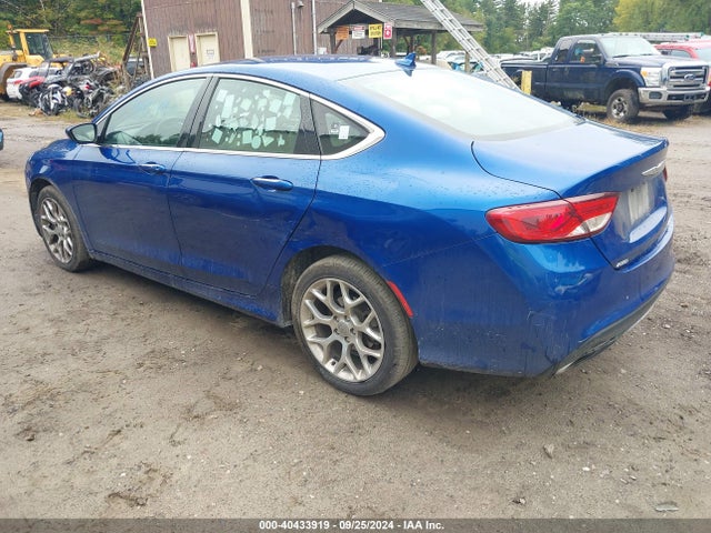 Chrysler 200 C 2015 1C3CCCEG6FN592970 Image 3