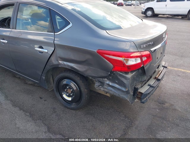 Nissan SENTRA S 2018 3N1AB7AP5JY348034 Image 6