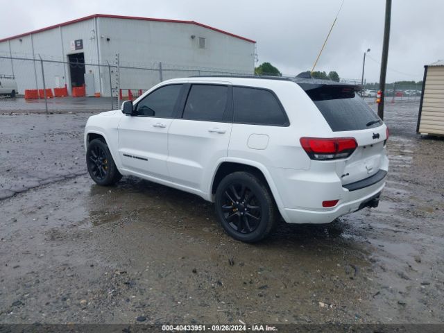 1C4RJEAG6JC392561 Jeep Grand Cherokee Altitude 4x2