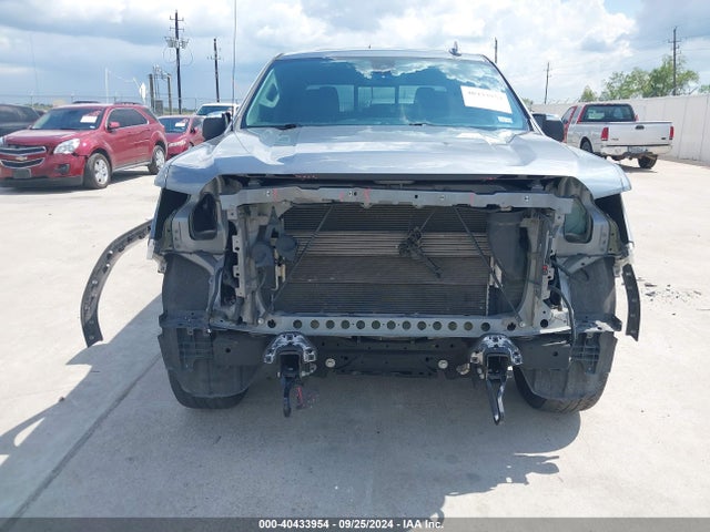 3GTU9DED7NG131049 GMC Sierra 1500 Limited 4wd  Short Box Slt