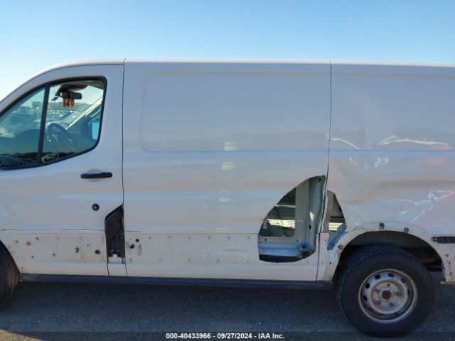 1FTYE1ZM5KKA01720 Ford Transit-150