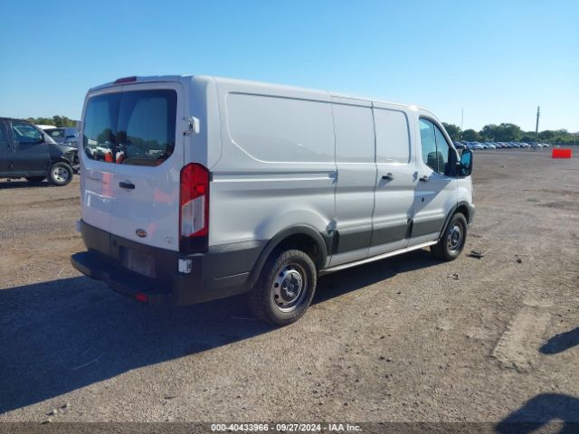 1FTYE1ZM5KKA01720 Ford Transit-150