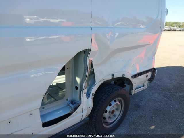 1FTYE1ZM5KKA01720 Ford Transit-150