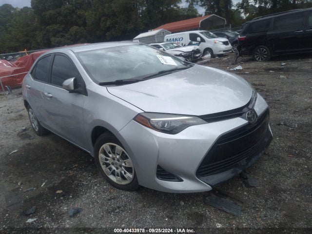 Toyota COROLLA LE 2017 5YFBURHE8HP570735 Image 1