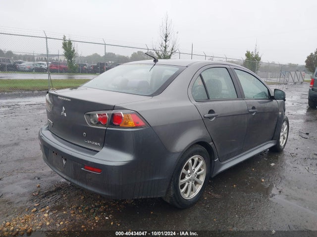 2011 MITSUBISHI LANCER JA32U2FU7BU004883 Photo 3