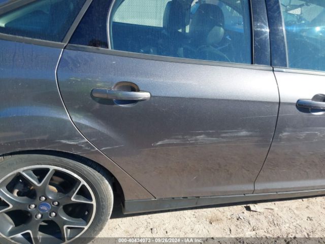 1FADP3F28EL182856 Ford FOCUS SE